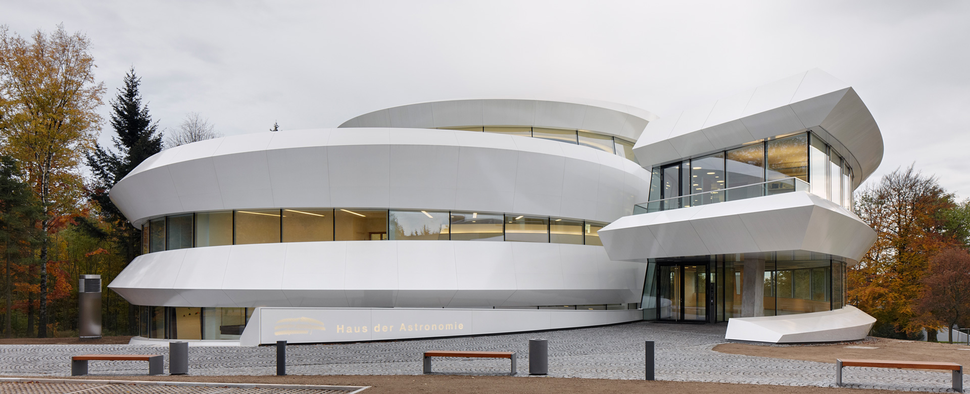 Gesamtansicht Haus der Astronomie von Architekten Bernhardt + Partner
