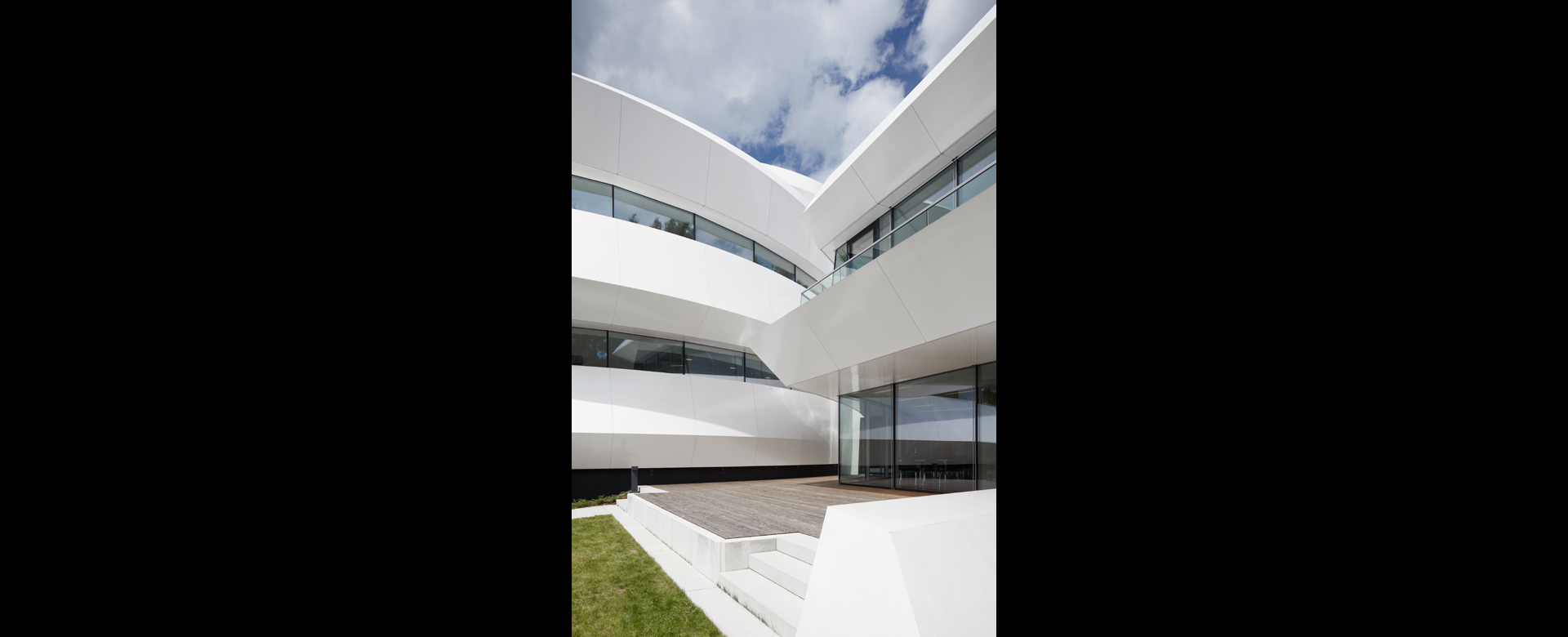 Fassadenausschnitt Haus der Astronomie von Architekten Bernhardt + Partner